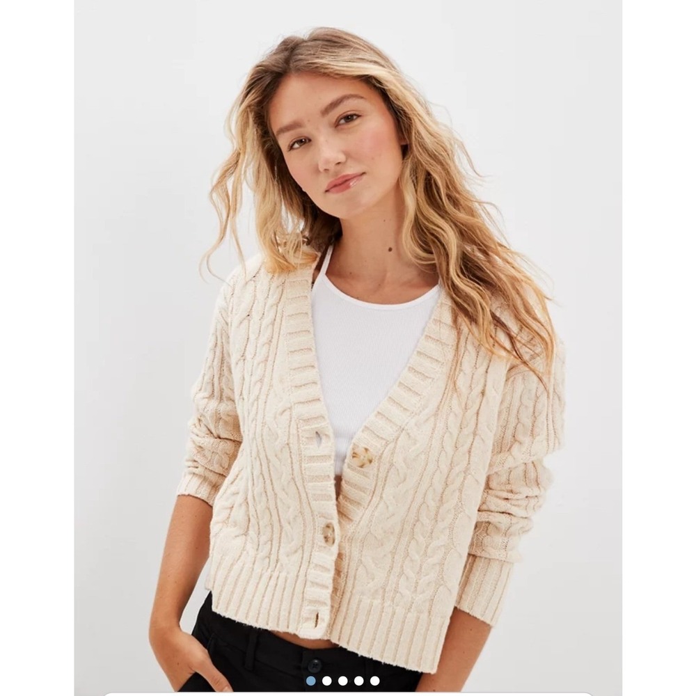 American Eagle Womens Cable Knit Cardigan Cream Ivory V-Neck Sweater‎ L Preppy